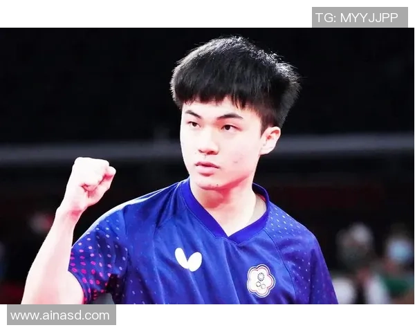 南京羽毛球队在邀请赛中以63分稳居积分榜首位展现强劲实力